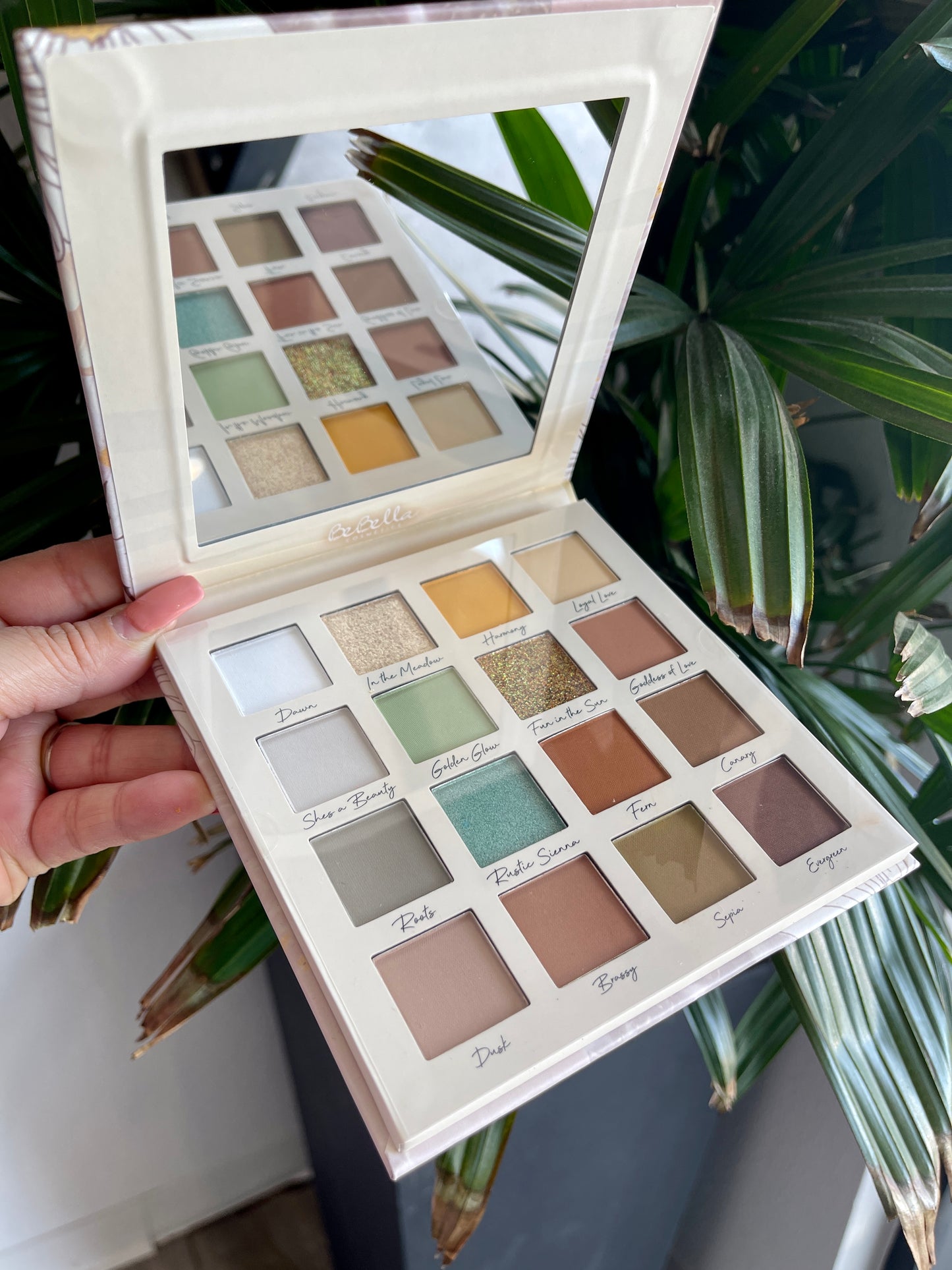 Daisy Daze Palette