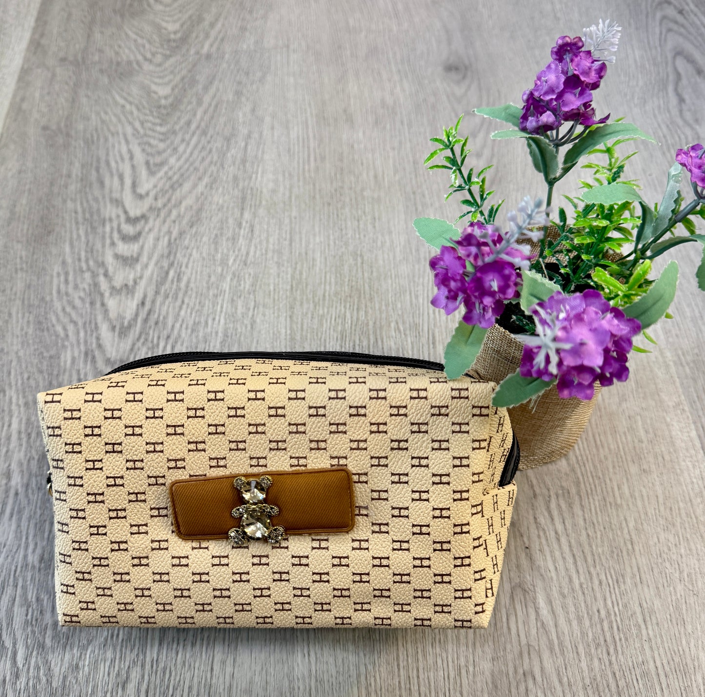 Teddy Makeup Bag (Beige )