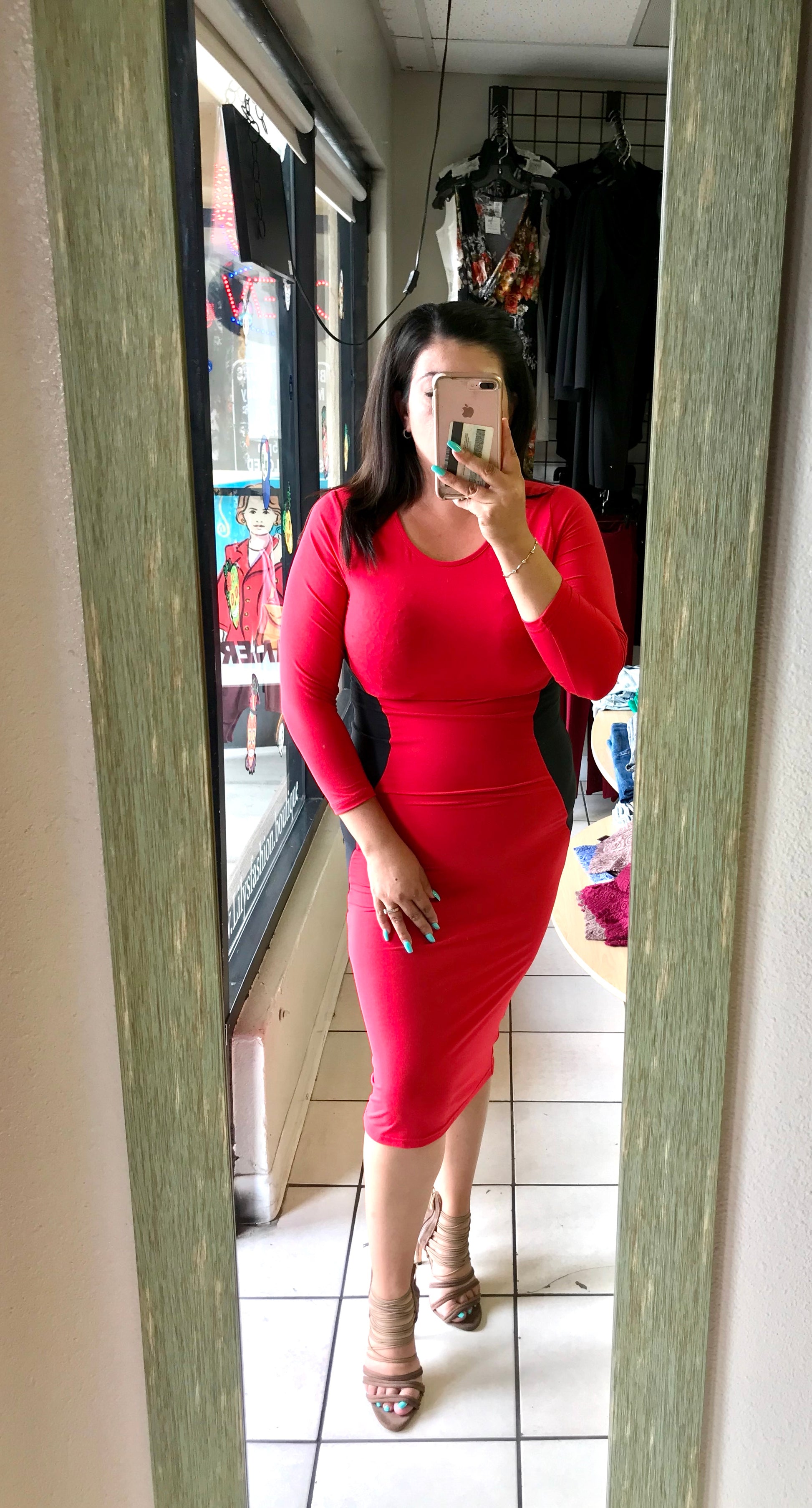 women's red bodycon dress